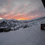 Mountain With Stunning Views, Extra Space Available *