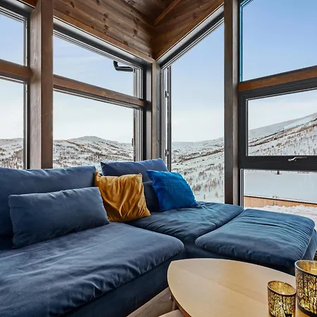 Ski-In Ski-Out Cabin With Panoramic Views * Sogndal