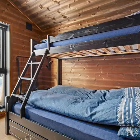 Ski-In Ski-Out Cabin With Panoramic Views Sogndal
