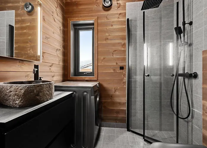 Mountain Cabin With Stunning Views, Extra Space Available Semesterbostad *