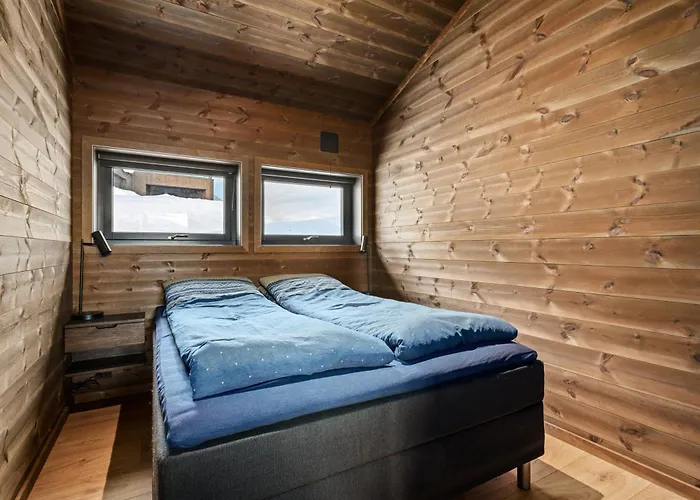 Mountain Cabin With Stunning Views, Extra Space Available Sogndal